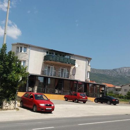 Kaštela Apartman Julienne מראה חיצוני תמונה