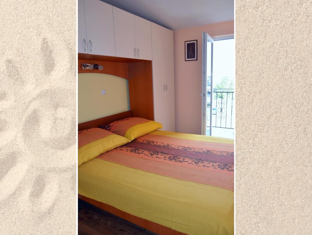 Kaštela Apartman Julienne מראה חיצוני תמונה