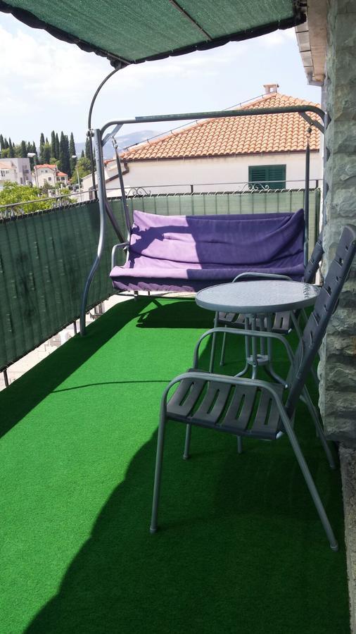 Kaštela Apartman Julienne מראה חיצוני תמונה